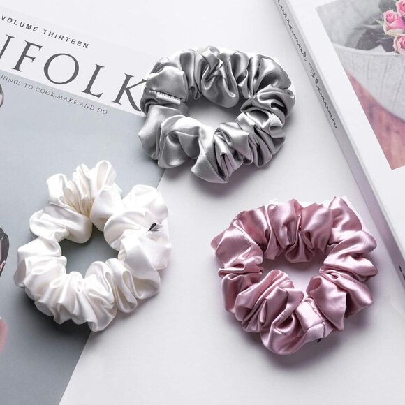 Silk Scrunchies Pack Natural Mulberry 22 Momme Elastic Hair Ties for Women Girls